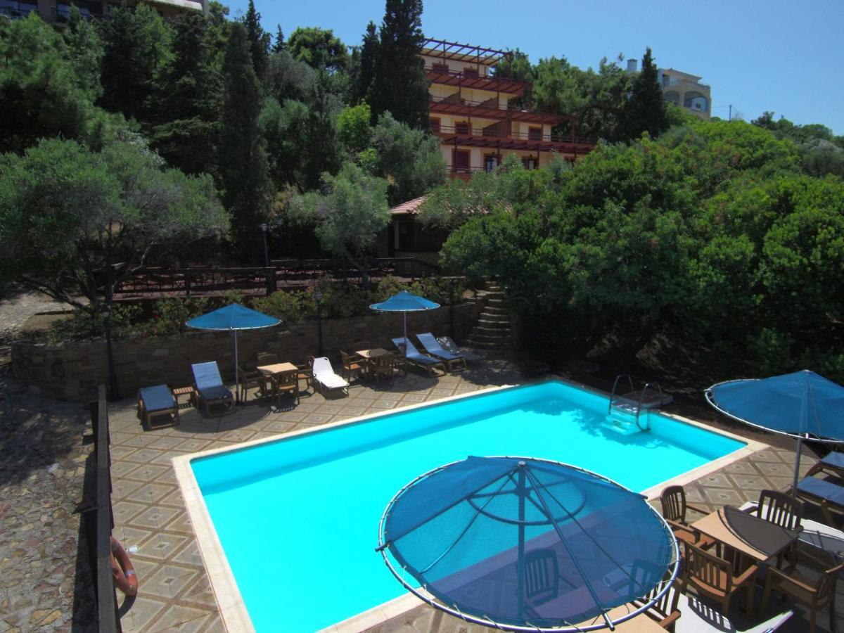 Aeriko Benovias Rooms & Apartments Карфас Экстерьер фото
